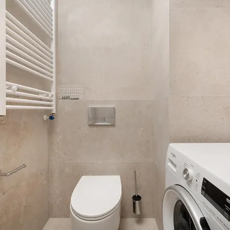 Stylowy Z Balkonem I Wanna By Renters شقة